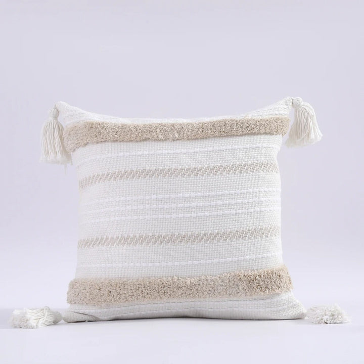BowLift | Boho Tufted Cushion Cover - Moroccan Flair for Your Interior