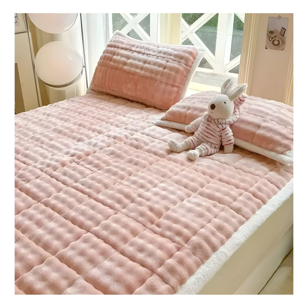 VelvetRest Bedding Set - Warmer Winter Milk Velvet Anti-Slip Mattress Cover | Bowlift