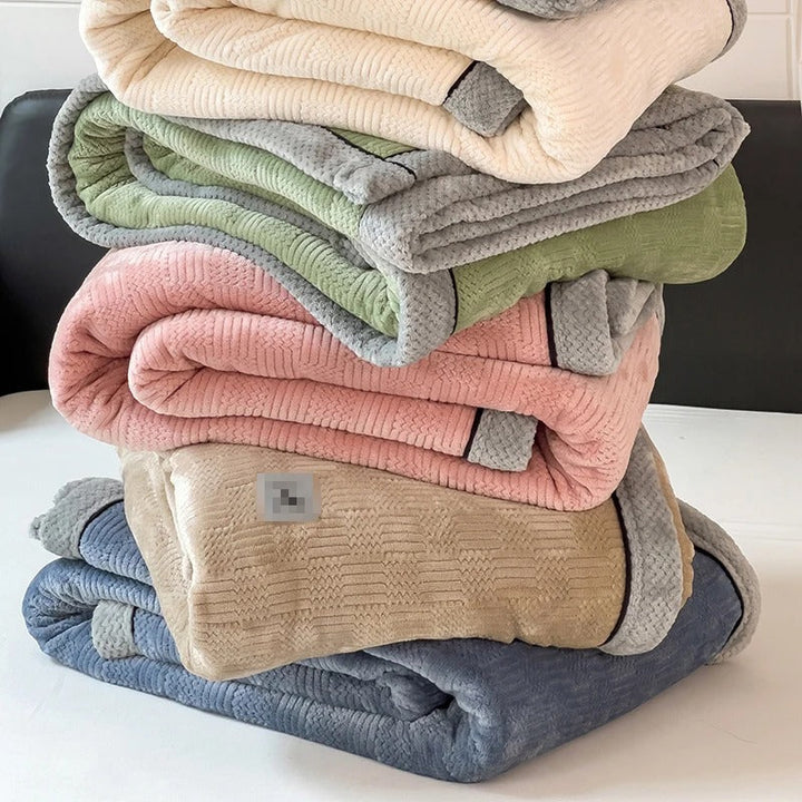 CoralFleece Luxury Blanket – Soft and Warm for your Living Room Bowlift