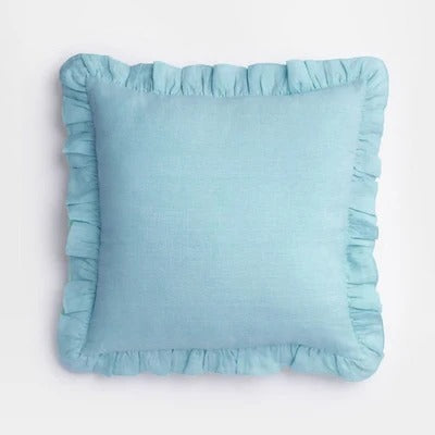 BowLift | Elegant Linen Cushion Cover - with Ruffles for Ultimate Comfort