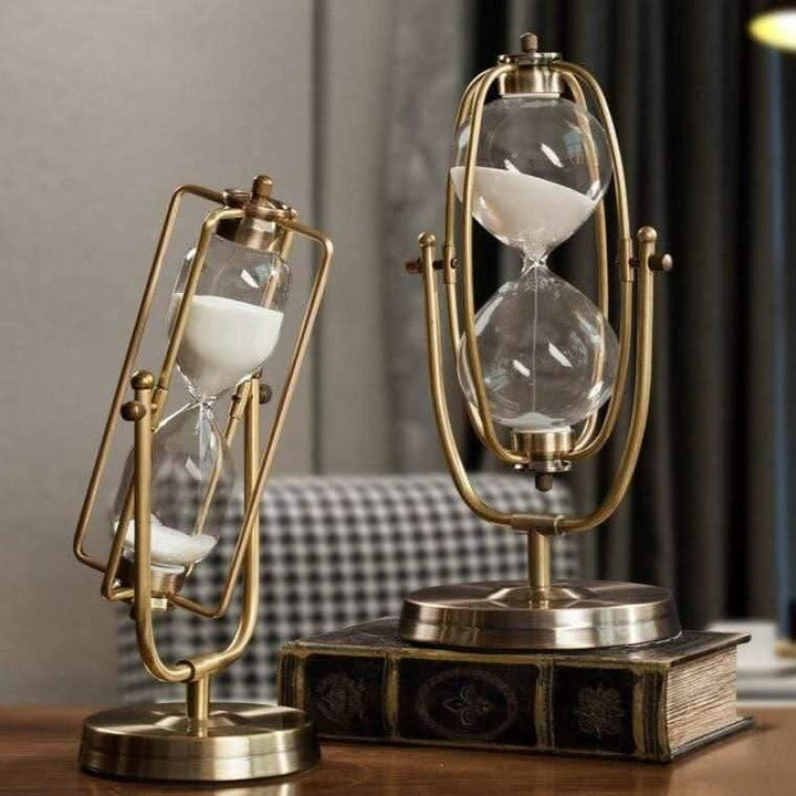 BowLift | CHRONUS – Elegant hourglass for Timeless Beauty