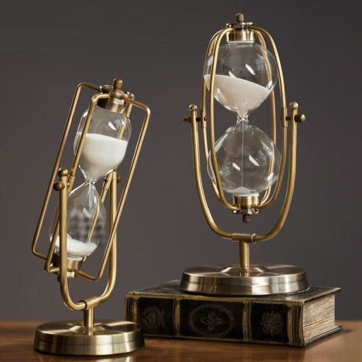 BowLift | CHRONUS – Elegant hourglass for Timeless Beauty