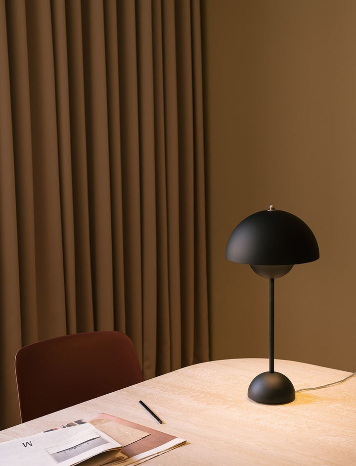 BowLift | Glow Lamp - Elegant and versatile lighting for any space