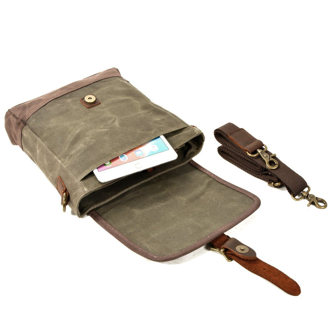 BowLift | HorizonPath - Compact Vintage Shoulder Bag - High-Quality Waxed Cotton and Full-Grain Leather