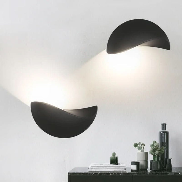 BowLift | Minimalist Half-Round LED Wall Light – Modern Indoor/Outdoor Lamp