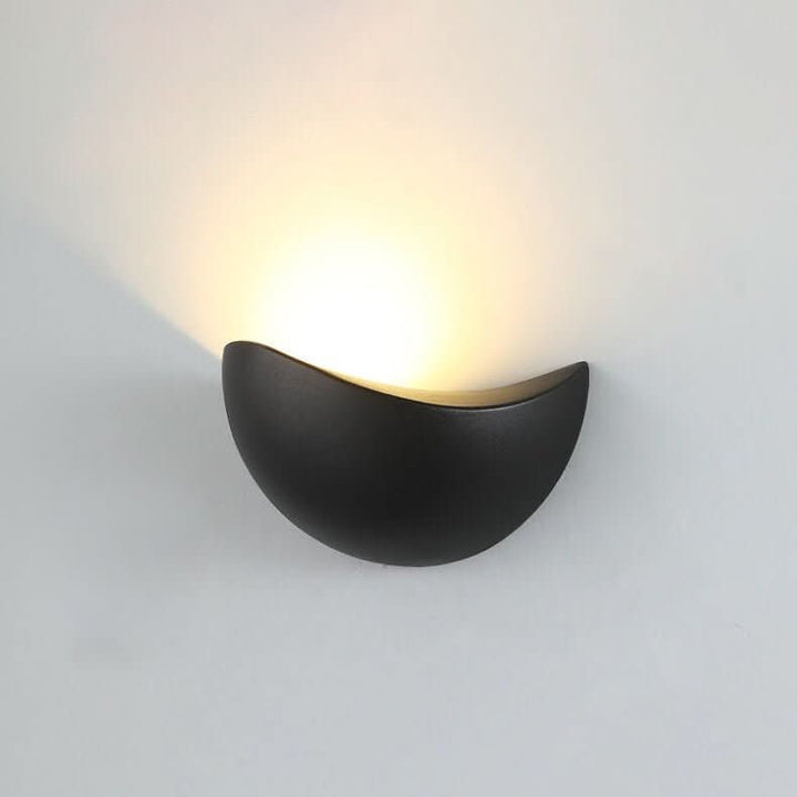 BowLift | Minimalist Half-Round LED Wall Light – Modern Indoor/Outdoor Lamp