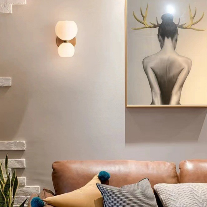 BowLift | Minimalistic Double LED Wall Lamp – Lumis Duo