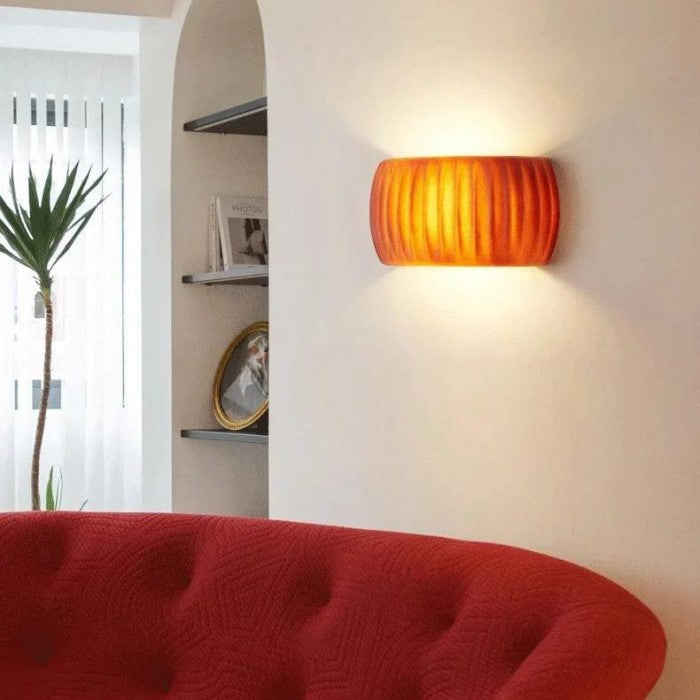 BowLift | Luxury Art Deco Wall Lamp made of Resin - Illuminate your Interior