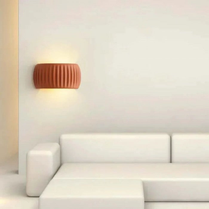 BowLift | Luxury Art Deco Wall Lamp made of Resin - Illuminate your Interior