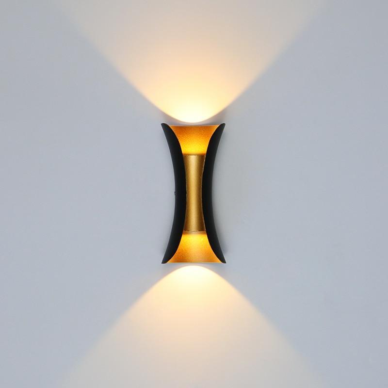 BowLift | Modern LED Outdoor Wall Lamp - LumiEdge