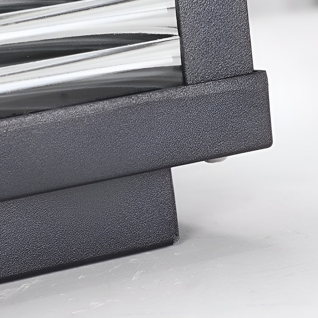 BowLift | Decorative Post Lamp with Square Glass Shade