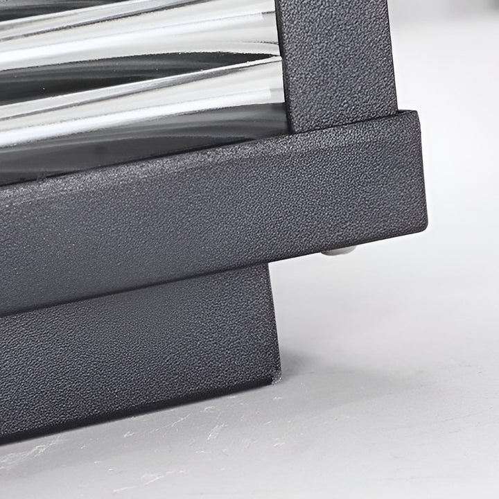 BowLift | Decorative Post Lamp with Square Glass Shade