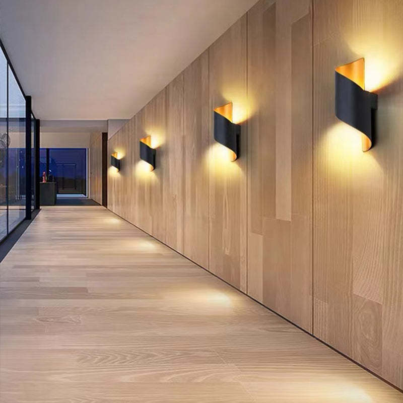 BowLift | Modern Spiral LED Wall Light - TwistLight