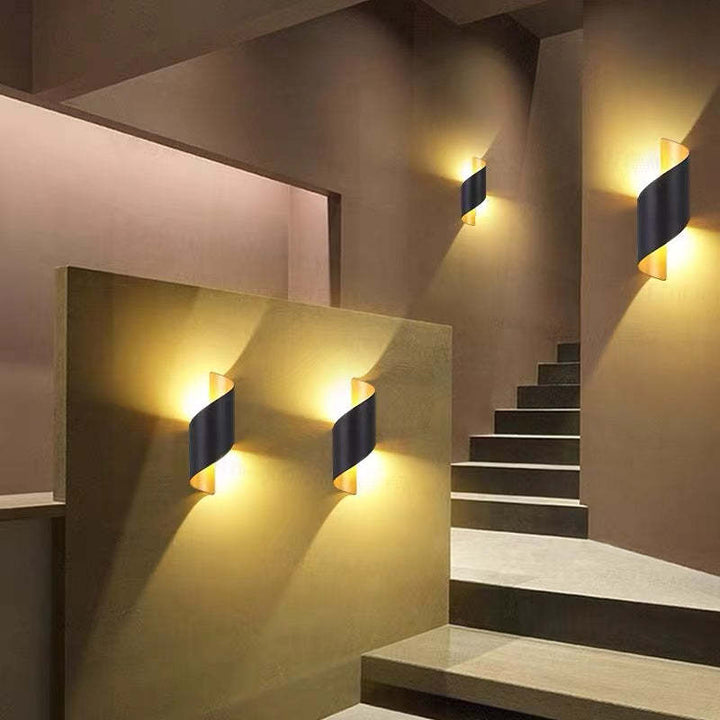 BowLift | Modern Spiral LED Wall Light - TwistLight