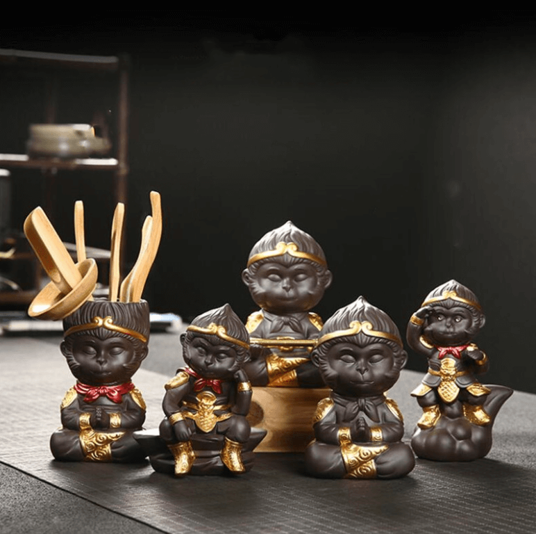 BowLift | Monkey King in Meditation Decorative Statue with Character