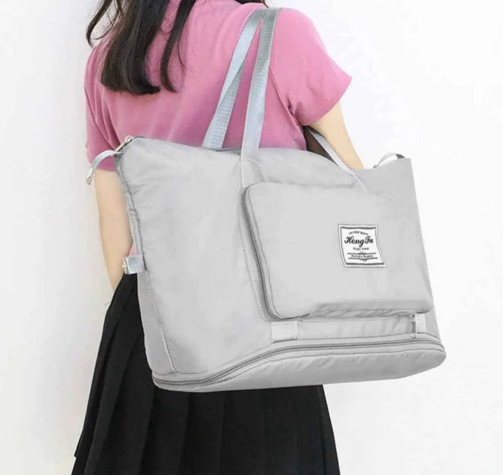Foldable travel bag with large storage space | Bowlift
