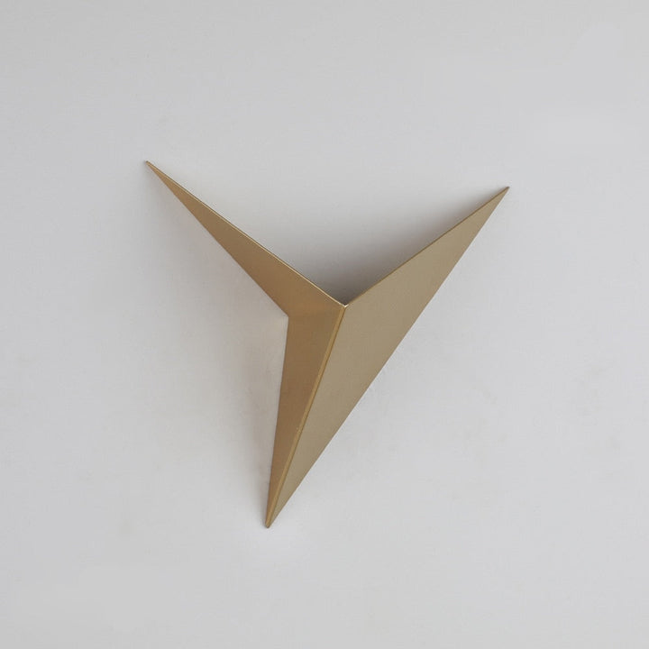 BowLift | Trigon Wall Light