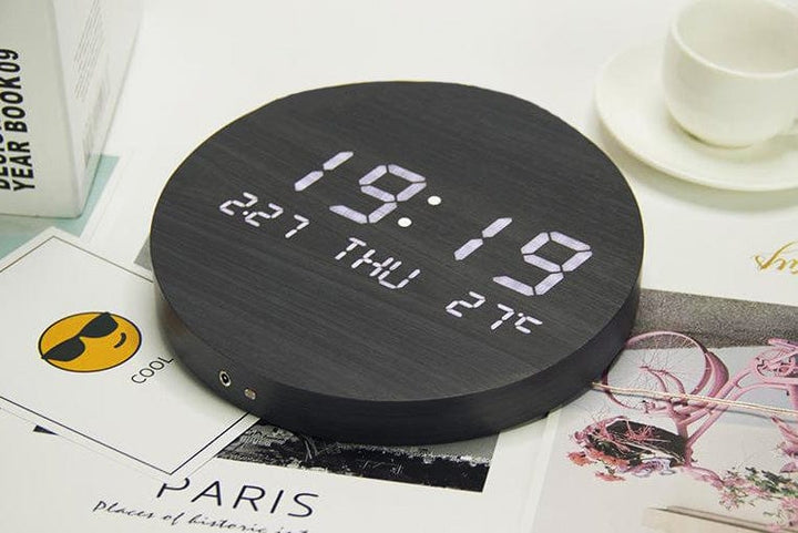 BowLift | Nordic Inspired Wall Clock - Svenna
