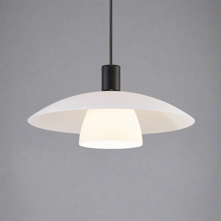 Ezri Pendant Lamp Classic Scandinavian Design | Bowlift