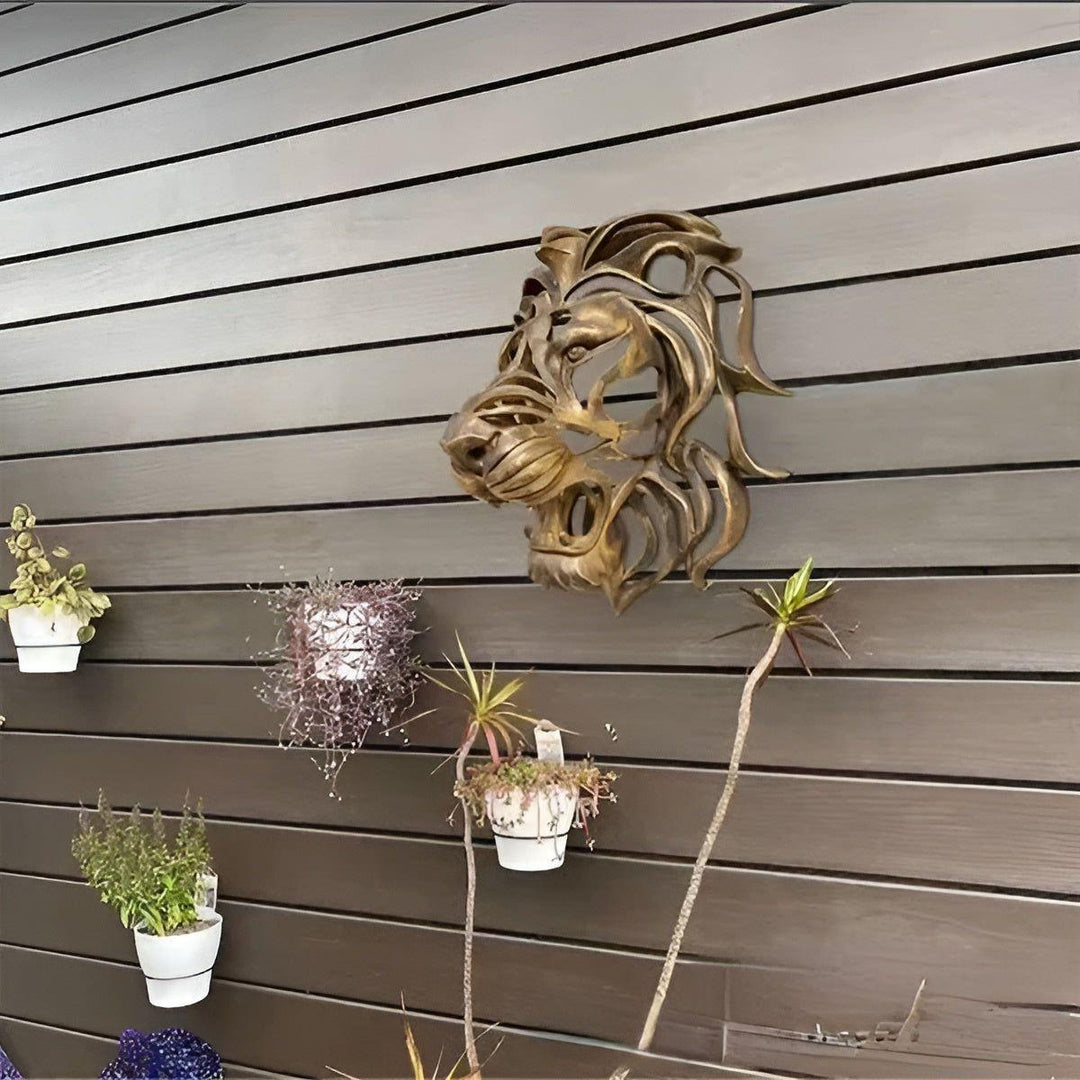 Exquisite gold-plated lion head wall sculpture Bowlift