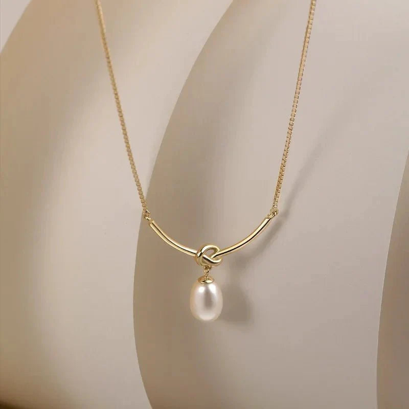 BowLift | Pearl Drop Knot Dainty Chain Necklace
