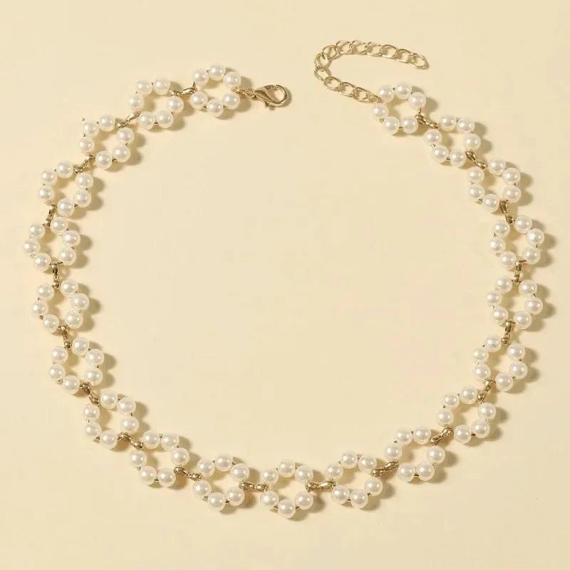 BowLift | Pearl Floral Daisy Choker Necklace