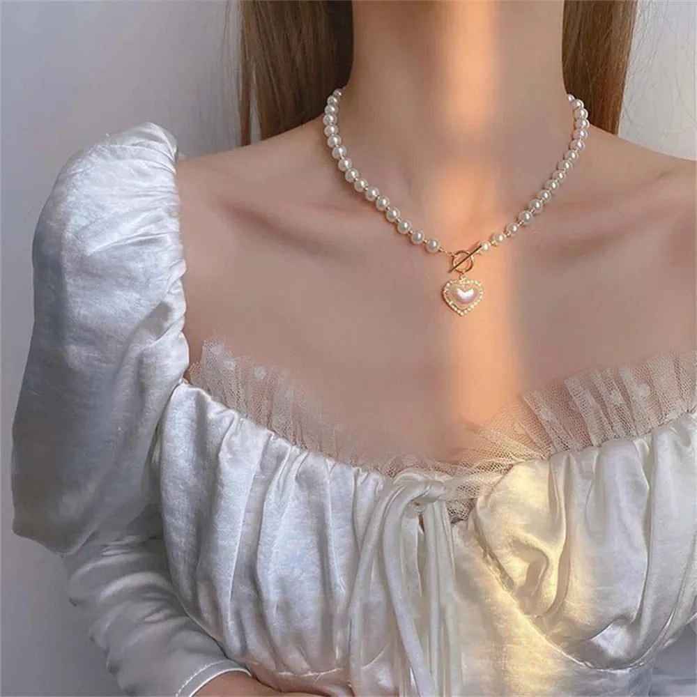 BowLift | Pearl Heart Clasp Choker Necklace
