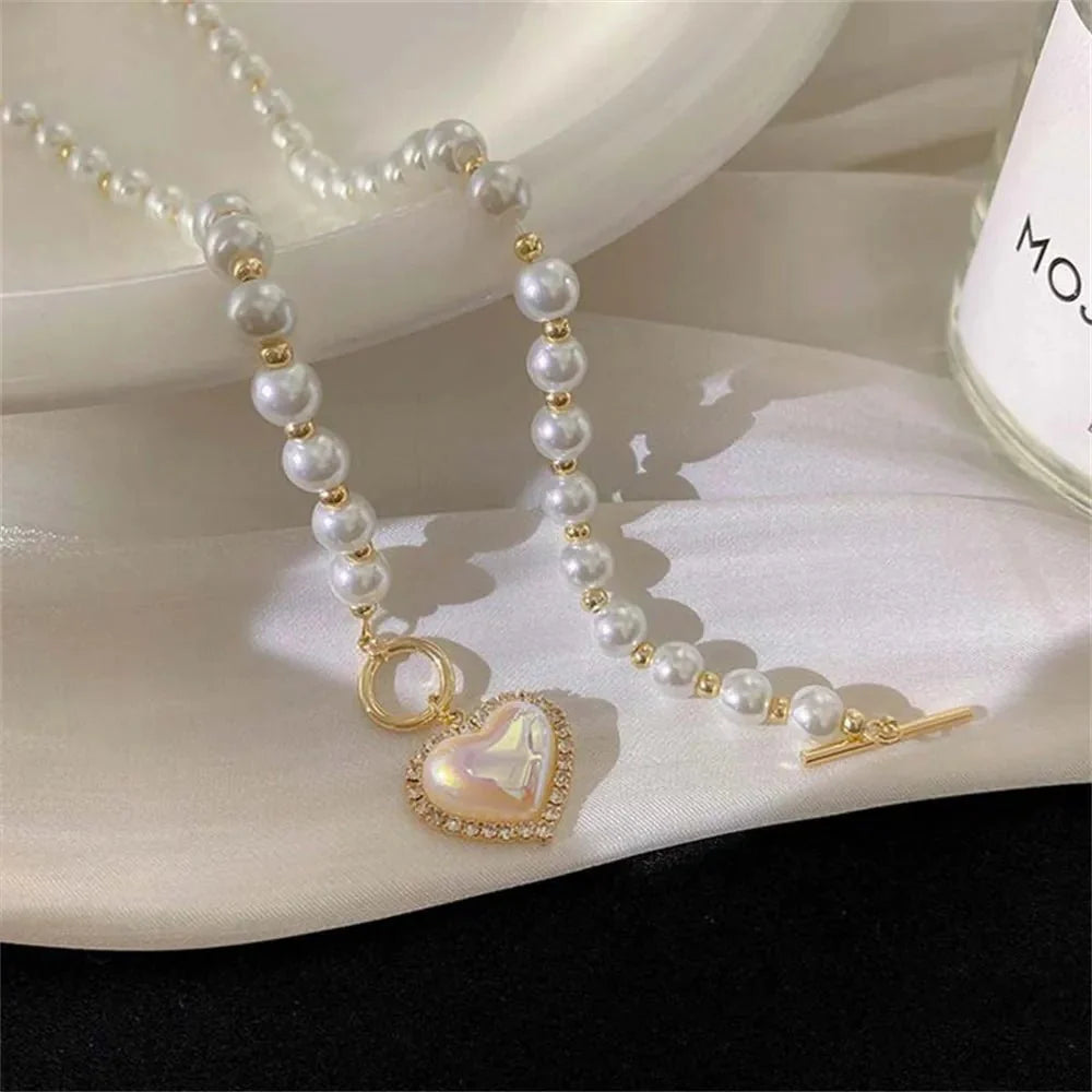 BowLift | Pearl Heart Clasp Choker Necklace