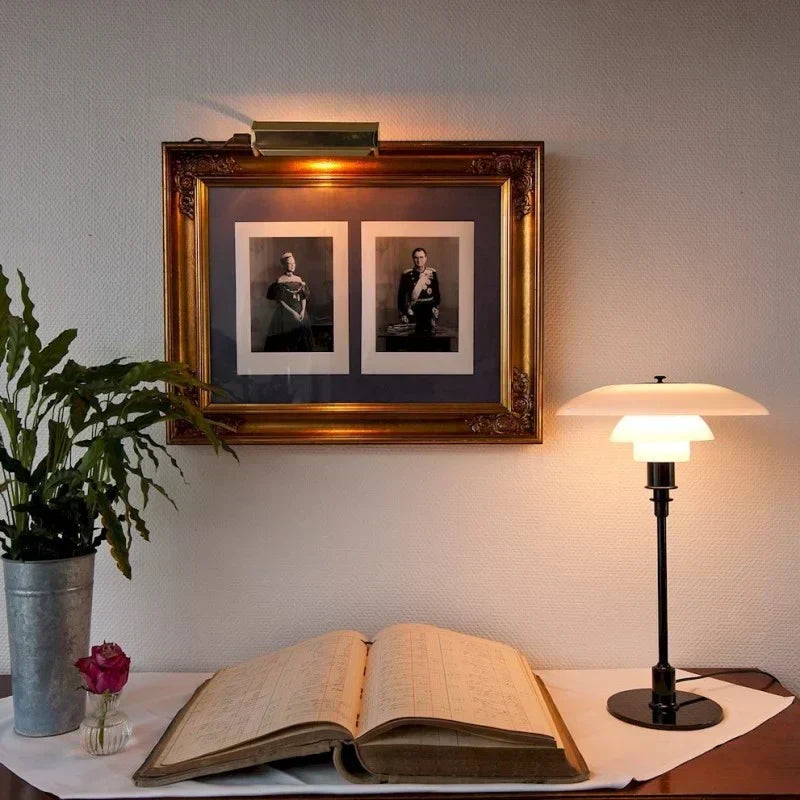 BowLift | Fusion Lamp - Modern table light with elegant design
