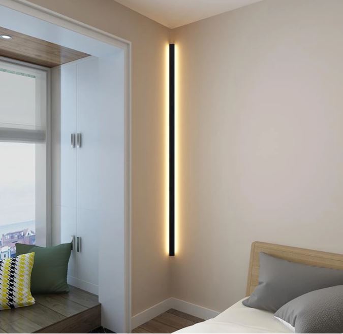 BowLift | Linear minimalist and modern wall lamp