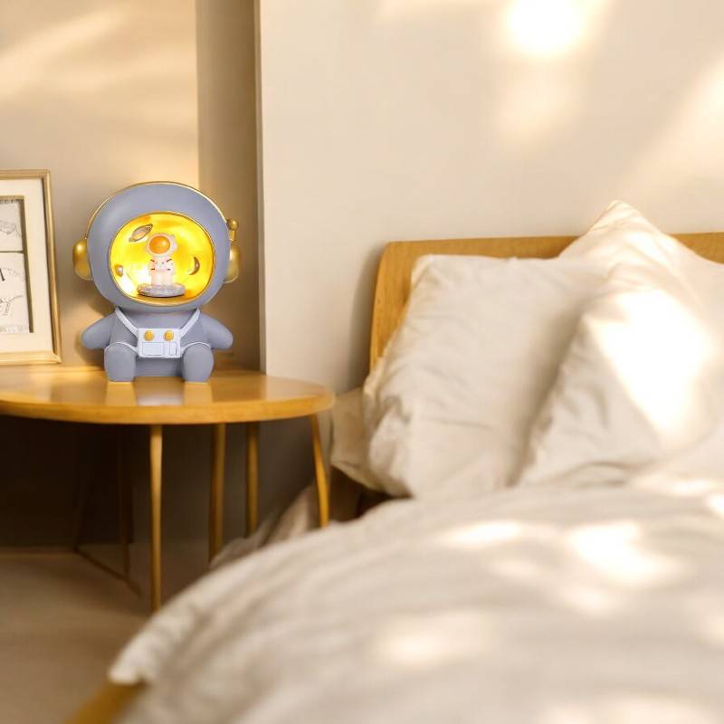 BowLift | 2-in-1 Astronaut Piggy Bank & Night Lamp For Kids
