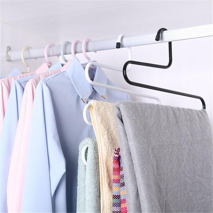 BowLift | Space Saving Pants Rack