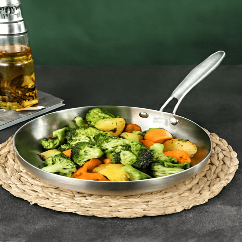 BowLift | PinnaclePan – Uncoated Surface for Preserving Natural Flavors