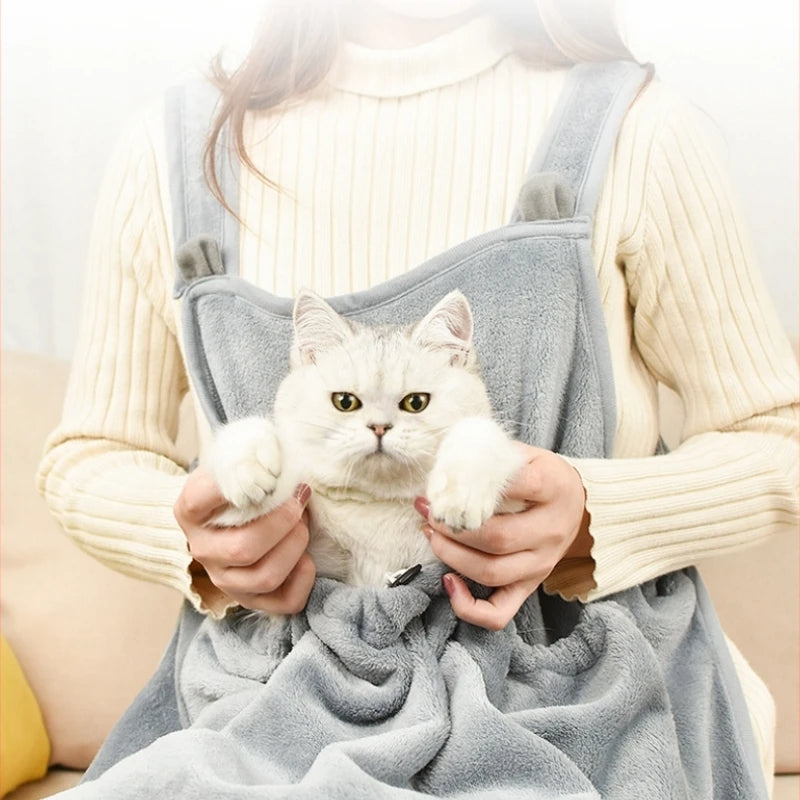 Cozy Cat Apron Bowlift