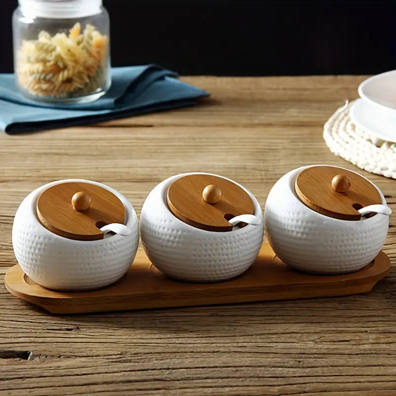 BowLift | Harmony of taste and design – ceramic containers with bamboo lids