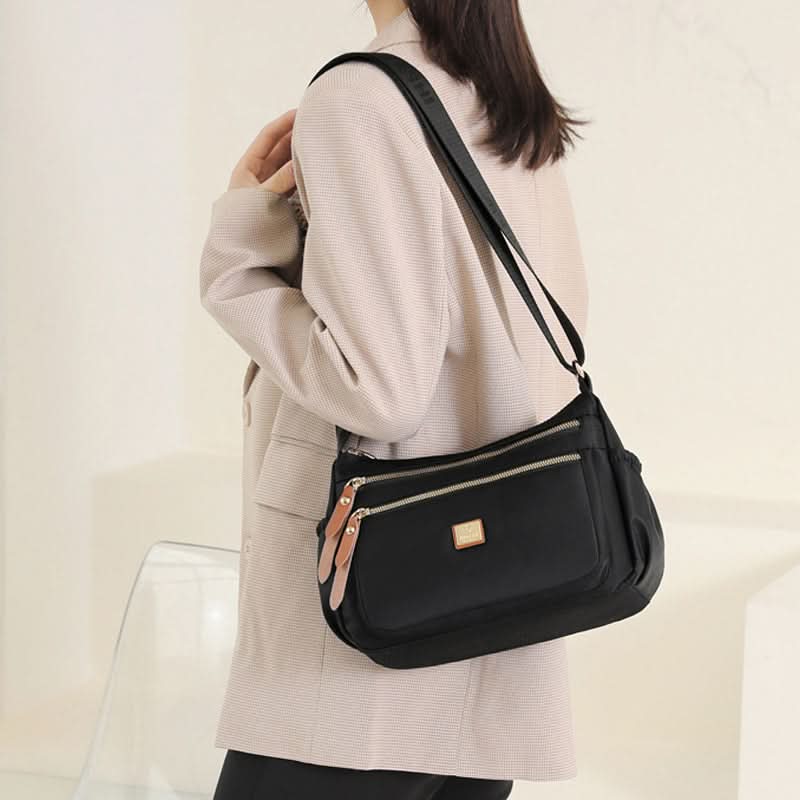 BowLift | Lightweight Nylon Shoulder Bag with Pockets
