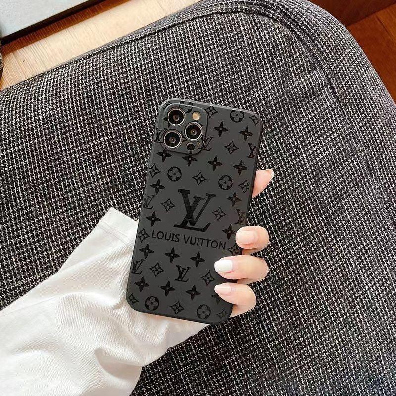 BowLift | High-quality LV iPhone case