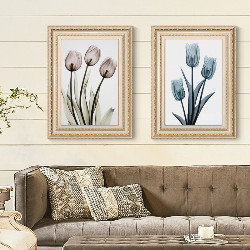 Modern Europe Tulip - Canvas Wall Art Painting | Bowlift