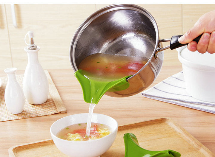 Pots and Pans Leak-proof Kitchen Funnel | Bowlift
