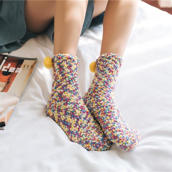PomPom - Speckled Cupcake Socks | Bowlift