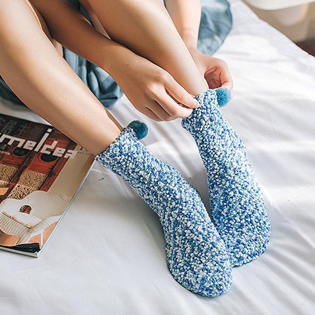 PomPom - Speckled Cupcake Socks | Bowlift