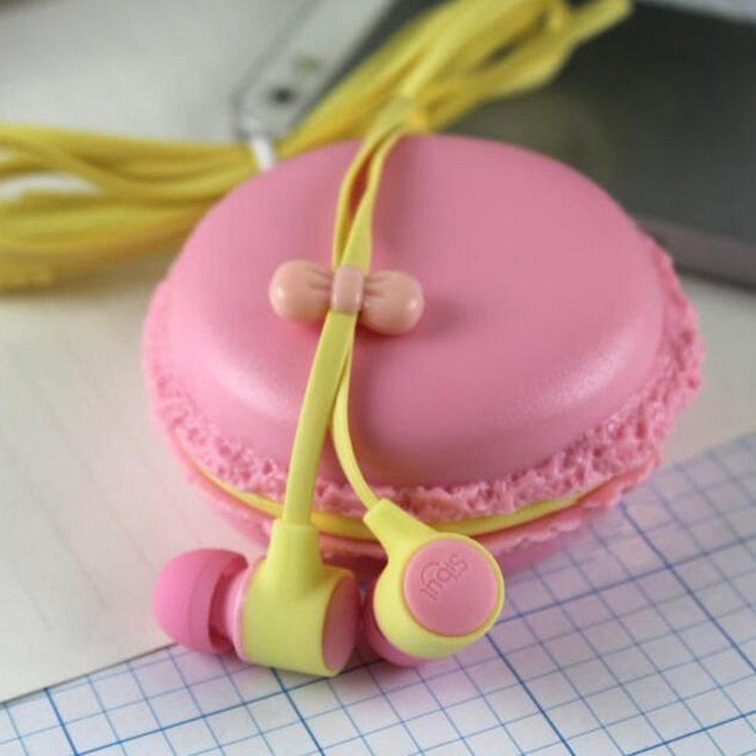 Macaron Earphones - with Case | Bowlift