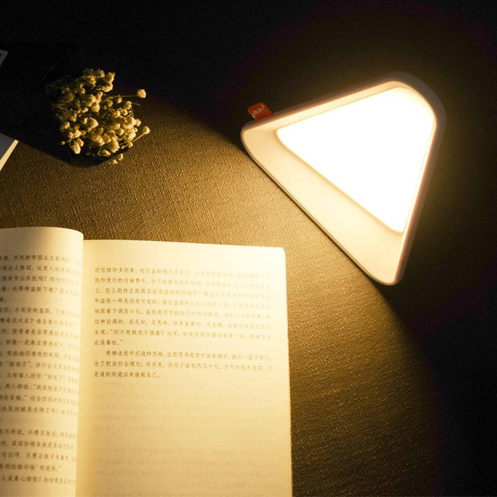 Pyramid - LED Flip Lamp | Bowlift