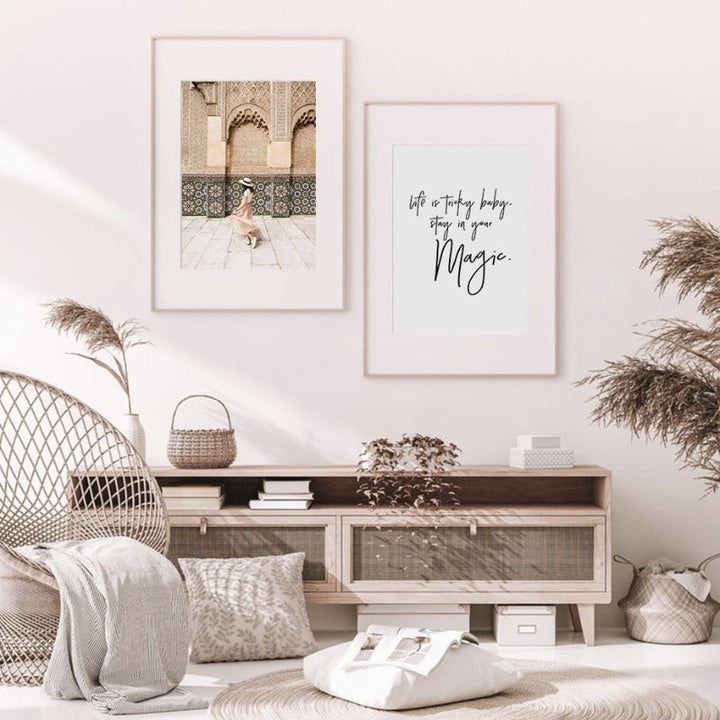 Travel Girl Inspiring - Canvas Wall Art Painting | Bowlift