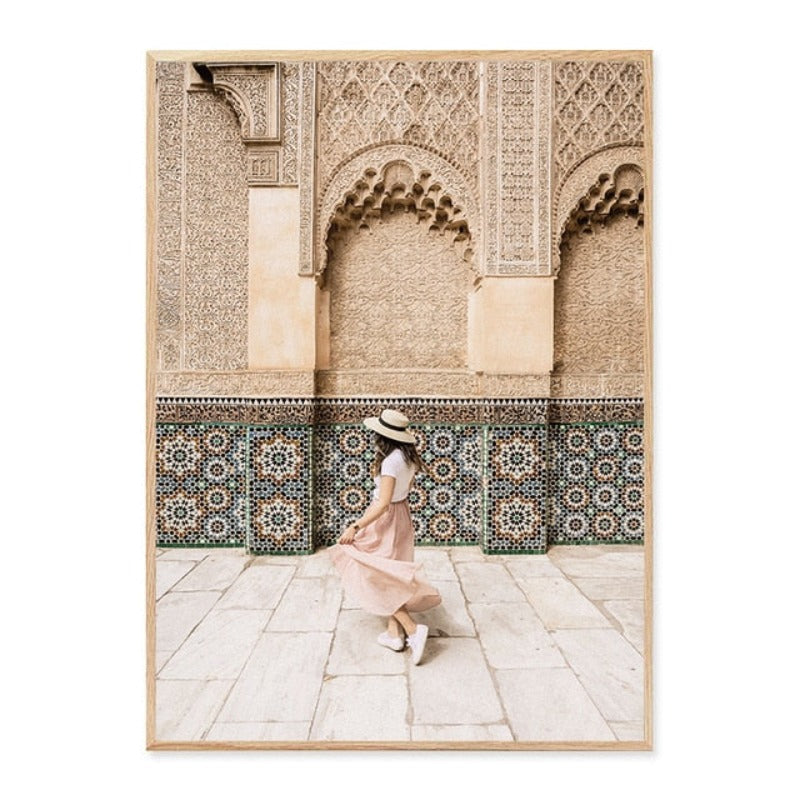 Travel Girl Inspiring - Canvas Wall Art Painting | Bowlift