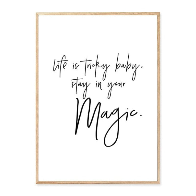 Travel Girl Inspiring - Canvas Wall Art Painting | Bowlift