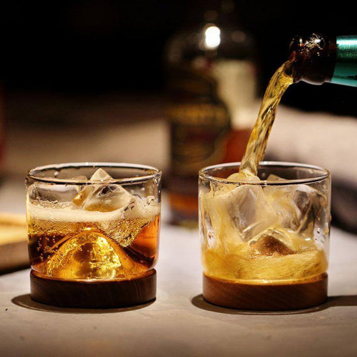 BowLift | Charming Mountain Whiskey Glass Set