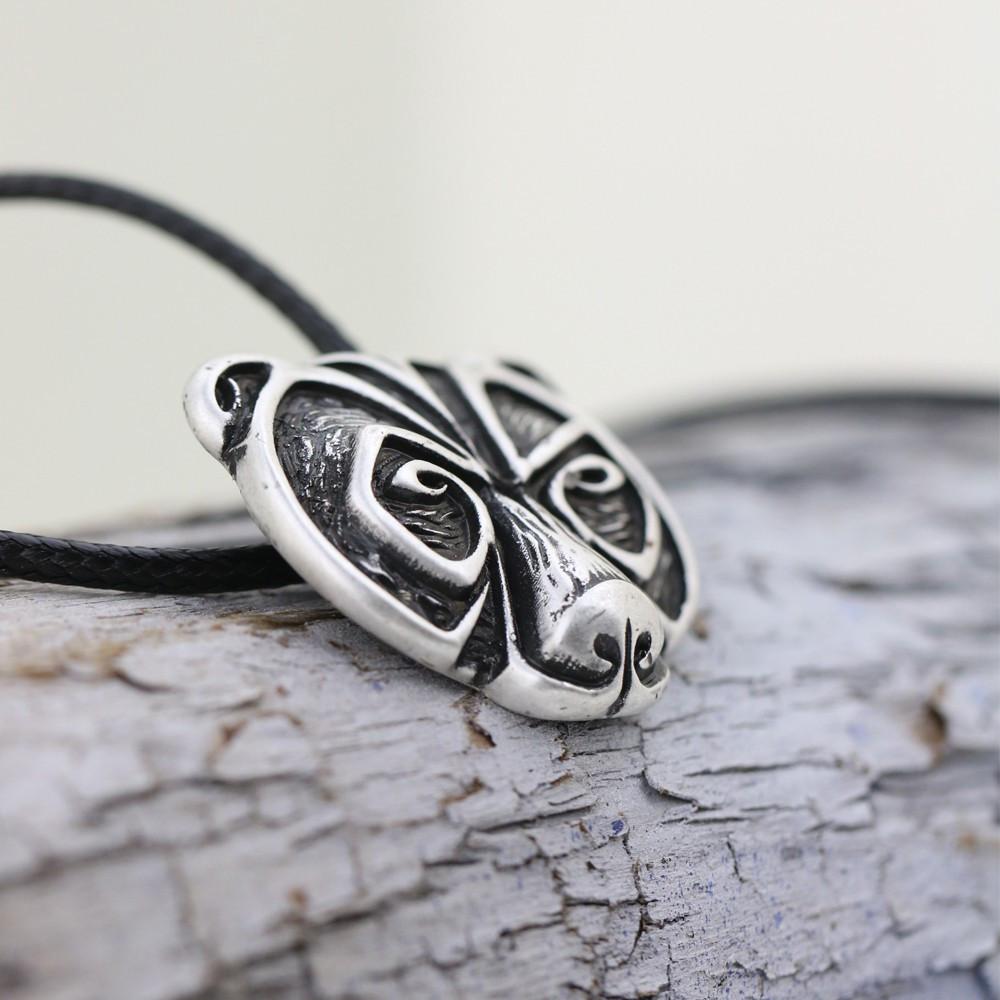 Norse Bear Amulet Necklace - Free Shipping | Bowlift