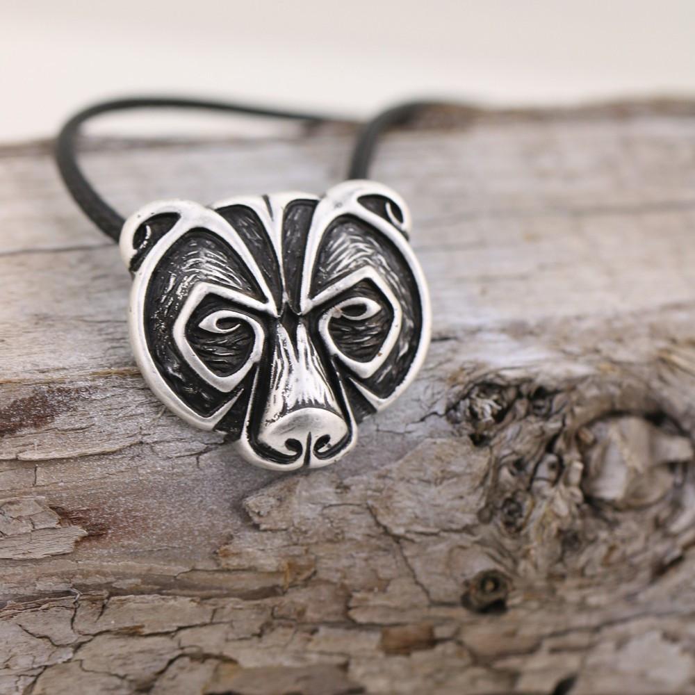 Norse Bear Amulet Necklace - Free Shipping | Bowlift