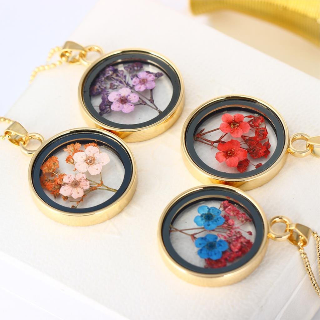 Pressed Flower Necklaces | Bowlift